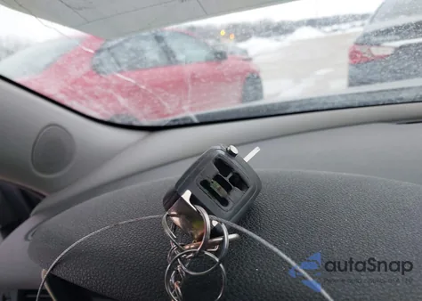 2013 Chevrolet Malibu 1Ls z USA, uszkodzony, nr VIN 1G11B5SA4DF323710